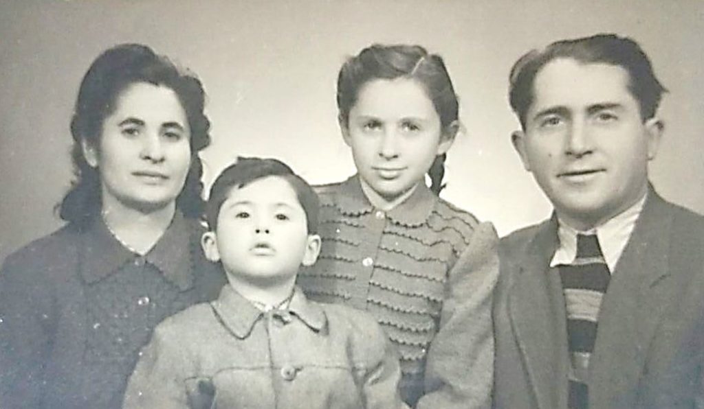 משפחתי לאחר שאבא חזר, 1952
