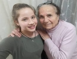 סיפור חייה ואהבתה של סבתא שולה