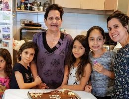 סבתא טובה מספרת על חייה ועל עלייתה לישראל