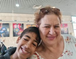 חיים בשיכון בישראל הצעירה עם שמחה