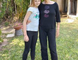 ילדותה של סבתה נעמי קליין בקיבוץ חצור אשדוד
