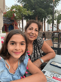 חיי משפחתי בטורקיה – ויולט אלבוקרק